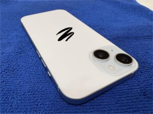 iPhone15 背面パネル 修理 川口