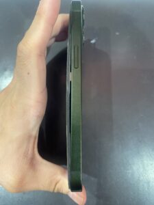 iPhone13電池膨張
