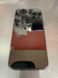 川口市のiPhone修理店で画面交換後のiPhone11。即日修理・データそのまま対応