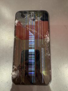 iPhoneXの液晶修理、さいたま市で即日対応。データそのままで安心修理