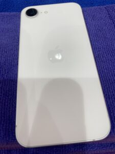 iphone16e背面コーティング