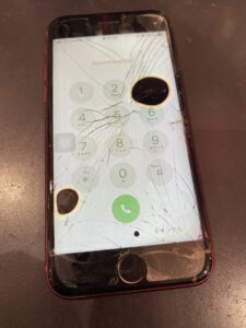 iphonese3画面故障