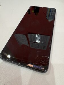 画面割れと表示不良が発生したDOOGEE Note58