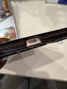 ライトニング端子内部に異物が詰まり充電できないiPadの充電口