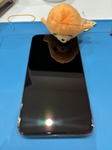 画面修理後に正常に操作できるようになったiPhone11ProMax