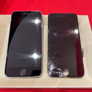 蕨市より来店のiPhoneSE3 画面割れ修理後の状態 データそのまま即日対応