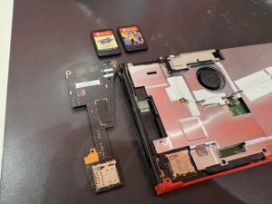 Nintendo Switch有機ELモデルのゲームソフト読み込み不良修理