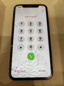 武蔵浦和で受けたiPhone11画面修理前の写真