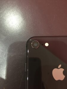 iPhone8 カメラレンズ修理