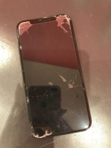 iPhone iPhone11pro 画面割れ　ガラス割れ　修理　即日　武蔵浦和