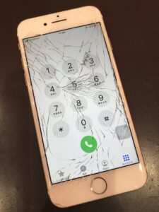 iPhone ガラス割れ修理　浦和