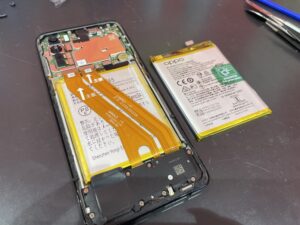 OPPO Reno3A バッテリー交換　浦和