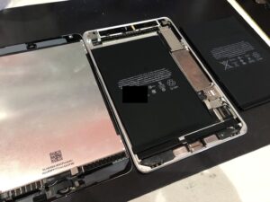 iPadmini4　バッテリー交換 さいたま市 浦和