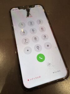 iPhone12 画面修理 浦和